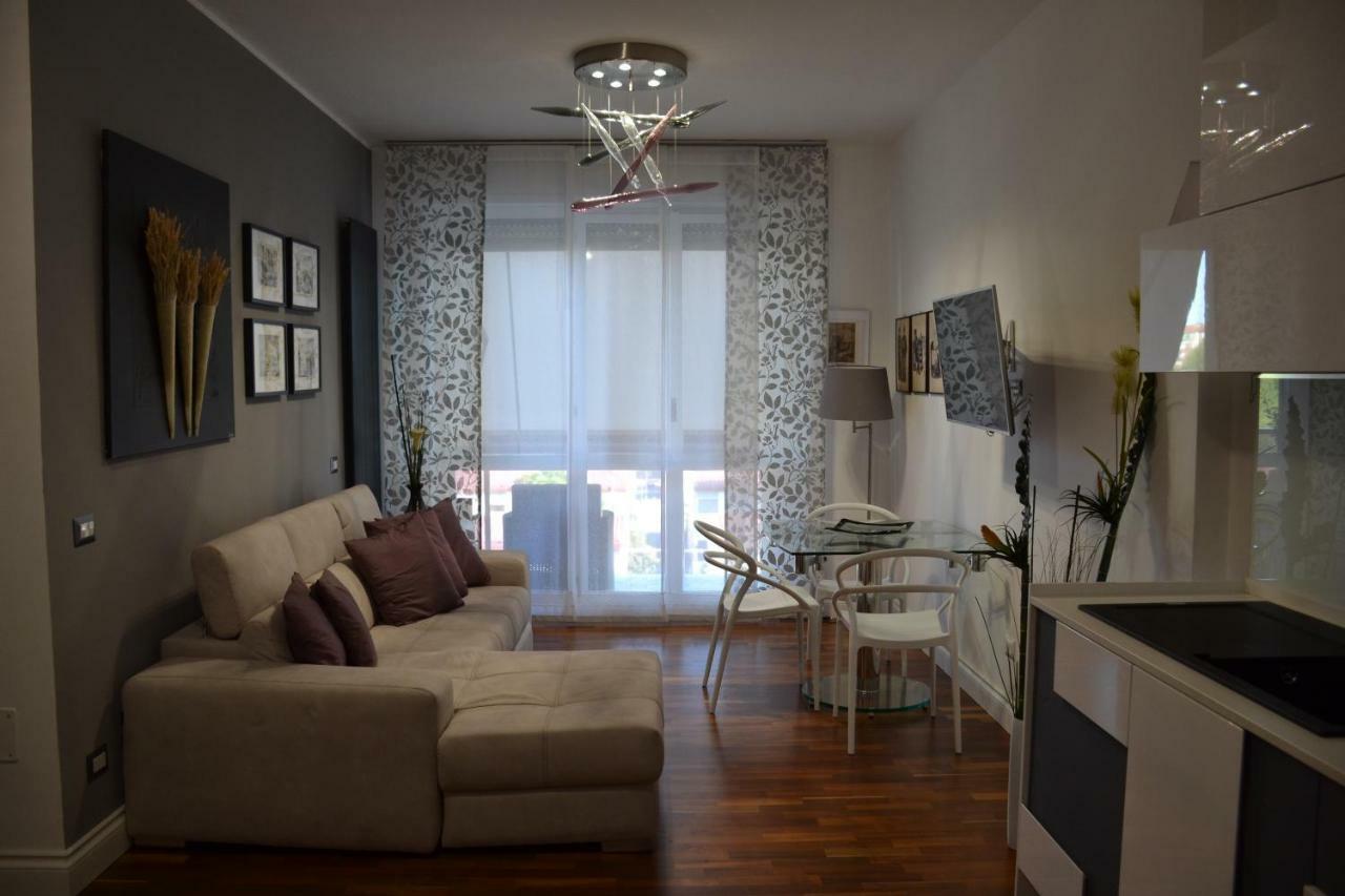 Apartment Via Delle Camelie 8 *