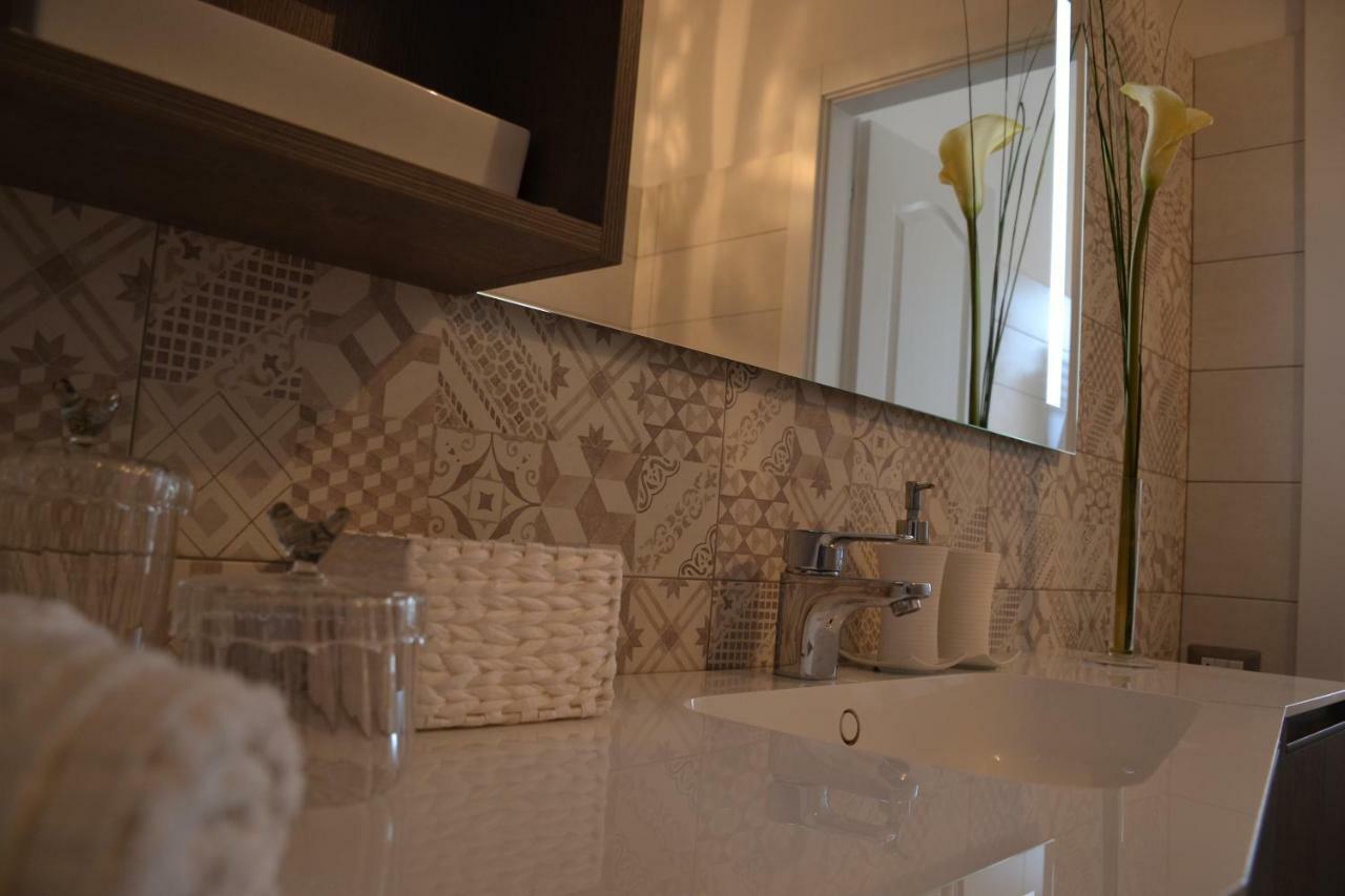 Via Delle Camelie 8 Apartment Milan